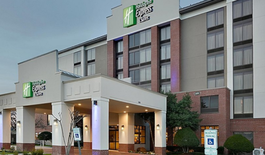 Holiday Inn Express & Suites - Irving Convention Center at Las Colinas